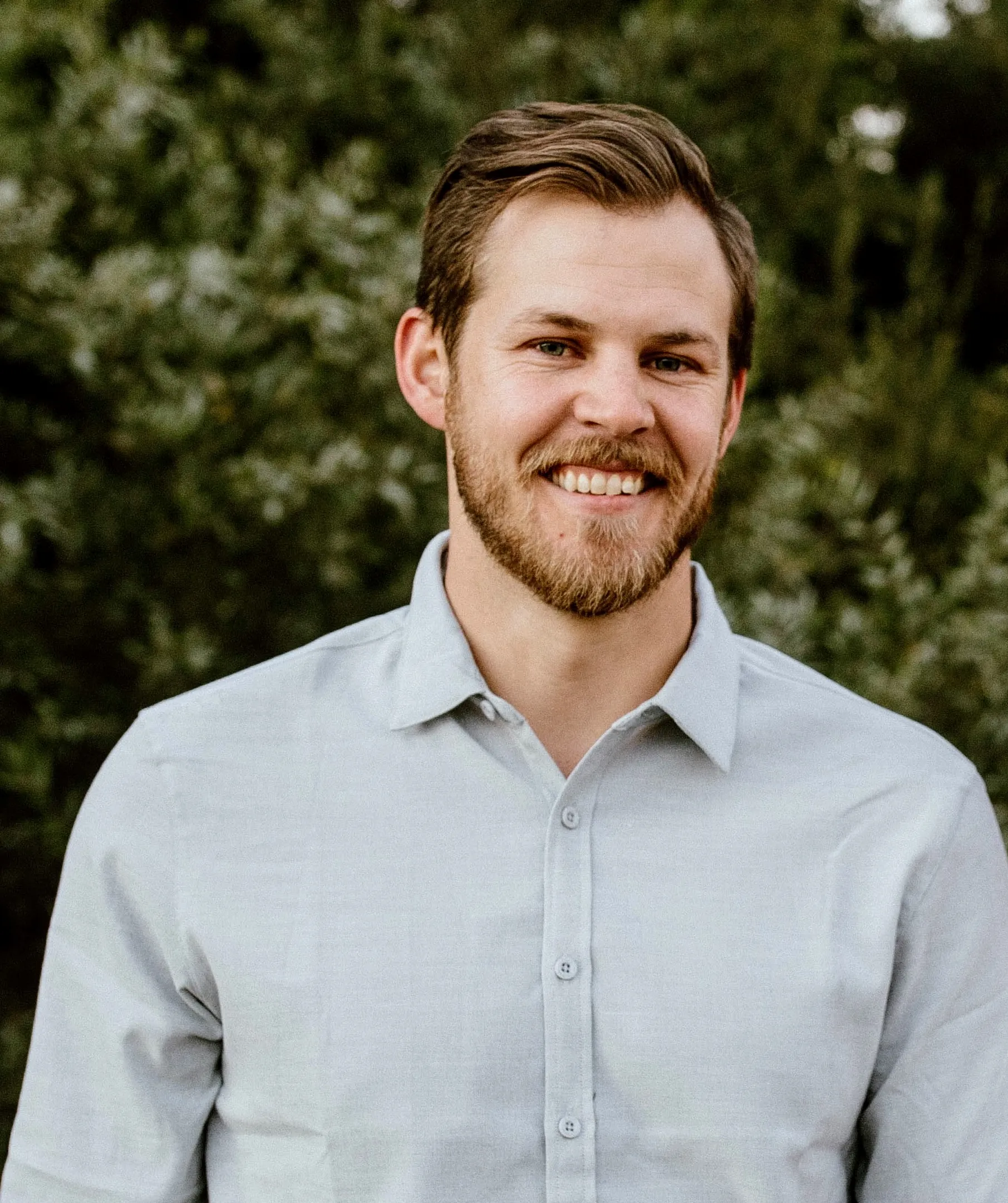 Jake Hartson outdoor portrait